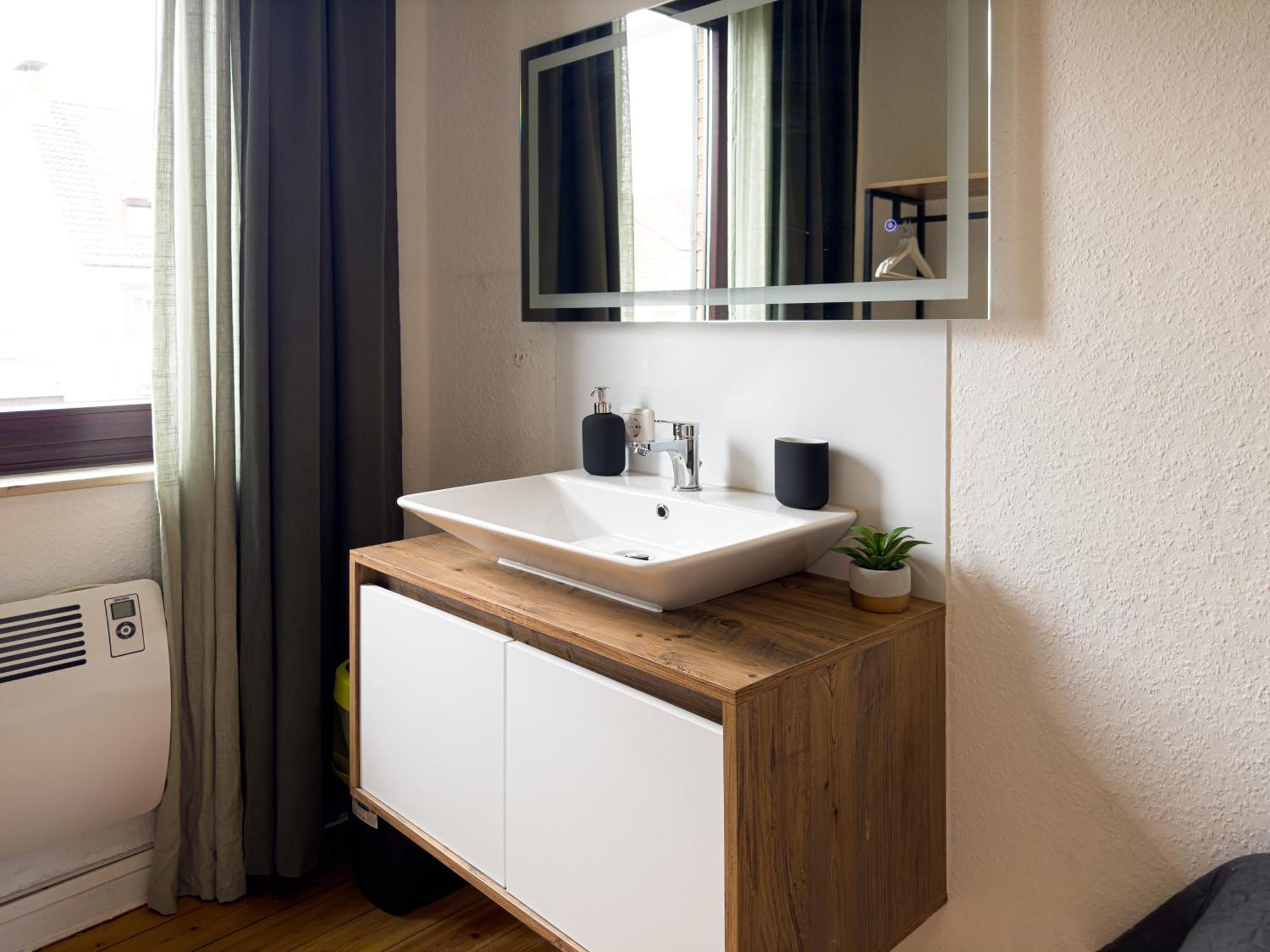 Immostay #7 -Helle Wohnung Mit Grossem Garten -4 Zimmer, Wifi & Free Parking Brême Extérieur photo