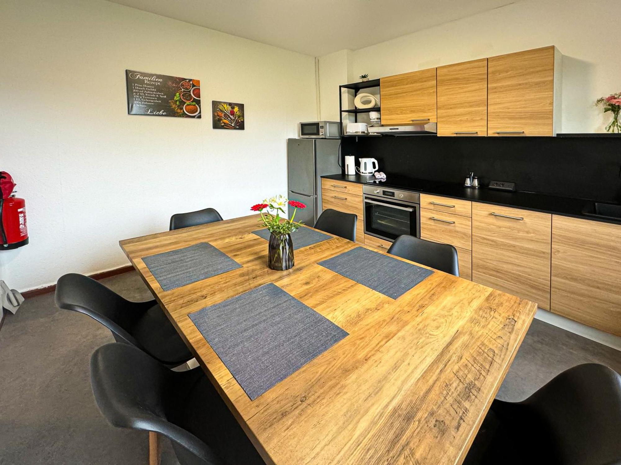 Immostay #7 -Helle Wohnung Mit Grossem Garten -4 Zimmer, Wifi & Free Parking Brême Extérieur photo